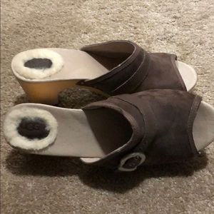 Ugg shoes